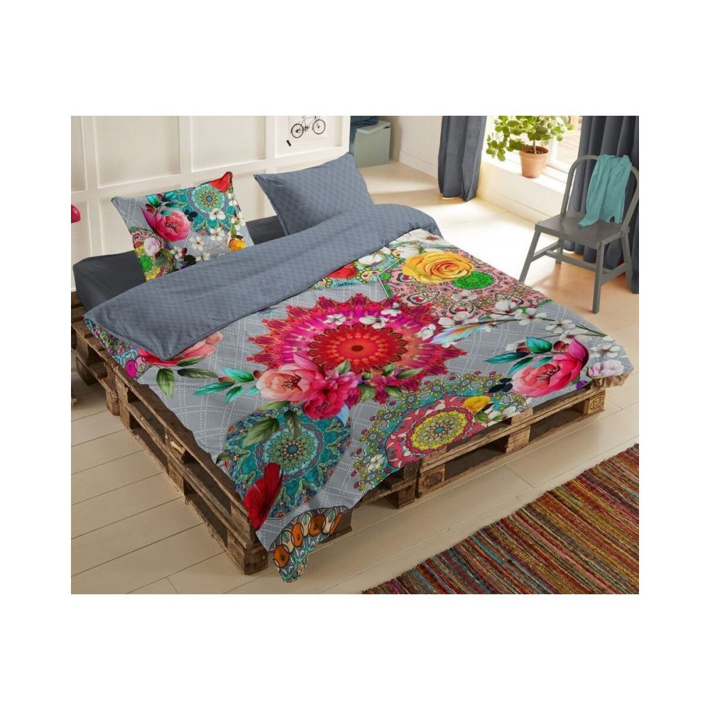 Bomuldssatin sengetøj i høj kvalitet med plantemotiver og mandala ornament