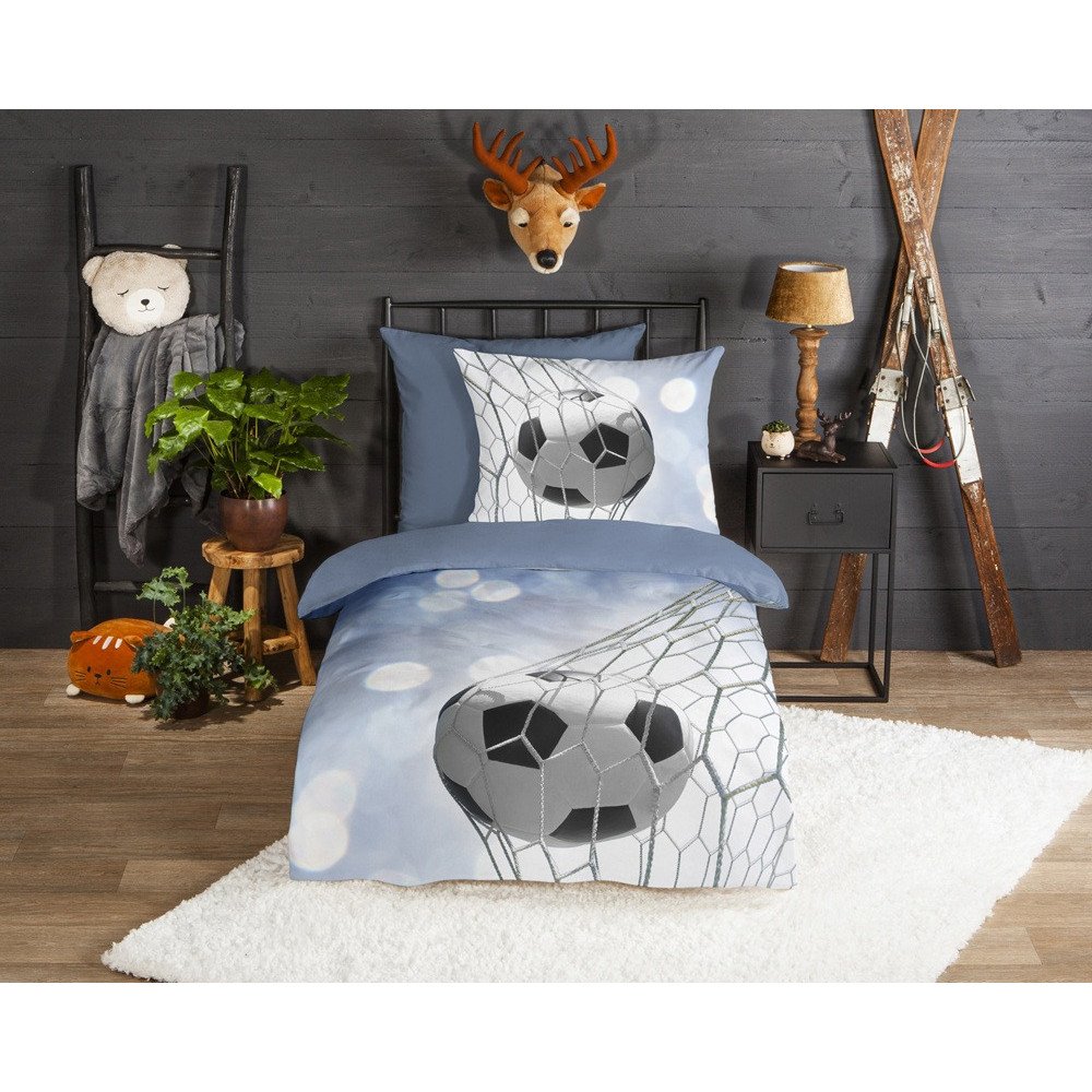 Flonel sengesæt Football med fodbold tema fra MyTrendyHome.dk