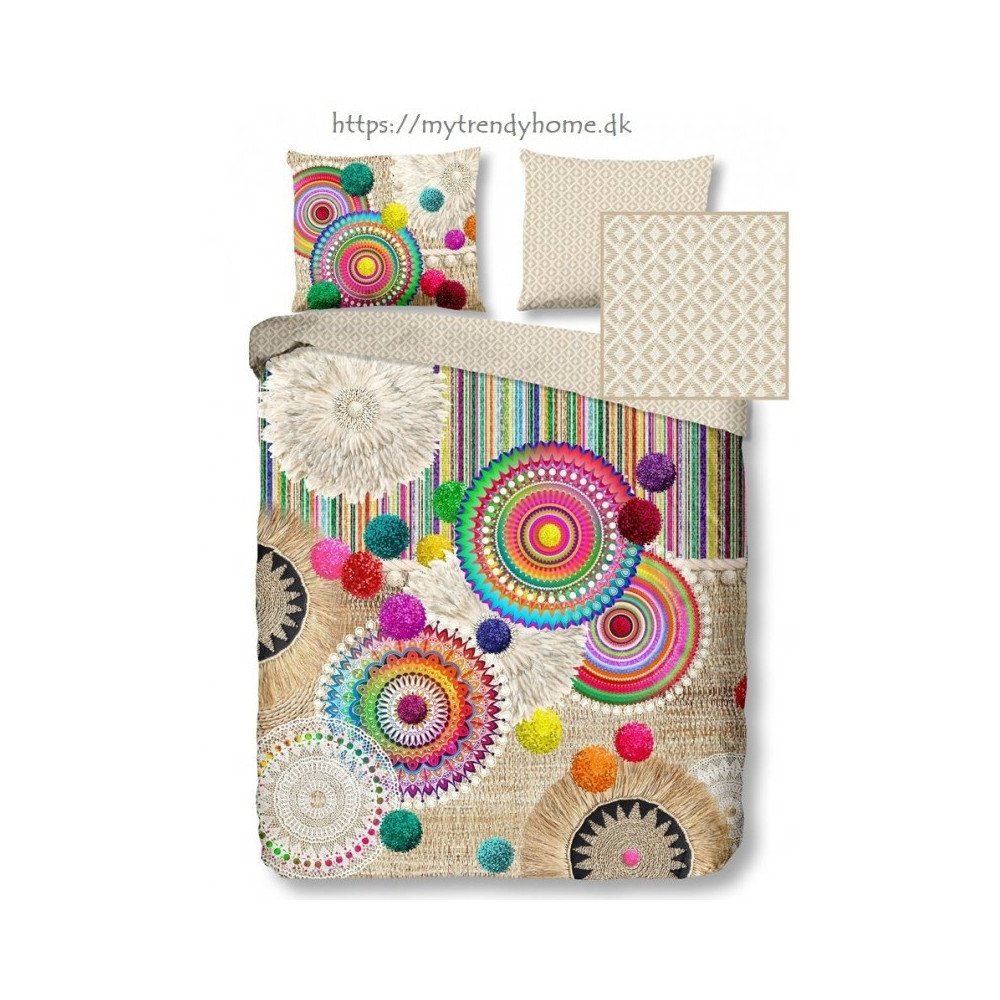 Sengesæt Inessa med mandala ornament fra Mytrendyhome.dk
